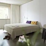 Ipartment Muelheim Отель Кёльн