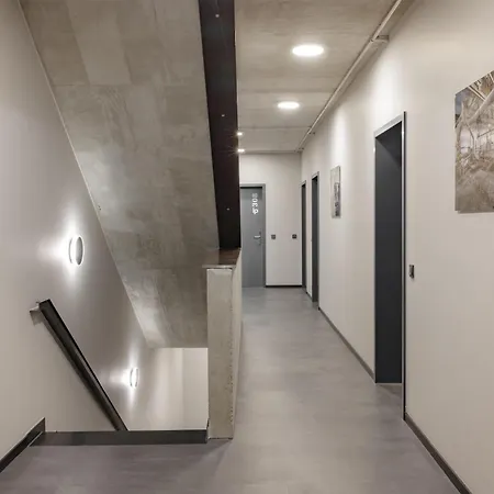 Ipartment Muelheim Hotel *